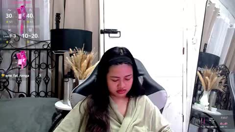 Leah online show from October 28, 11:29 pm