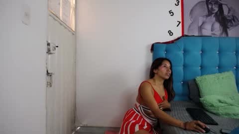 Adriana online show from September 29, 2:00 pm