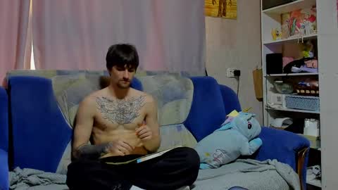 sweet_smith8 online show from April 10, 5:01 am