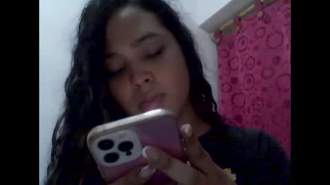 Snapshot of sweet_starxx chatting on March 1, 4:47 am Yeileen online show from March 1, 4:47 am