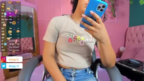 Snapshot of sweet_starxx chatting on May 7, 9:31 pm Yeileen online show from May 7, 9:31 pm