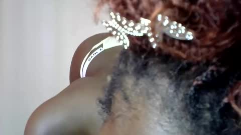 Snapshot of sweet_strawberina chatting on April 5, 8:55 am sweet_strawberina online show from April 5, 8:55 am