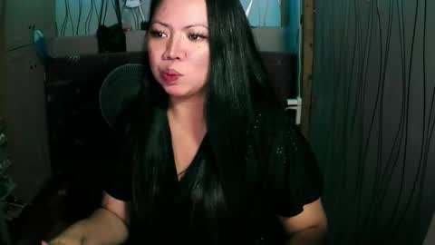 Snapshot of sweet_sugarxxx09 chatting on November 24, 6:29 pm Caren online show from November 24, 6:29 pm