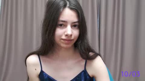 Snapshot of sweet_sweet_angel chatting on March 10, 11:42 am Angel online show from March 10, 11:42 am