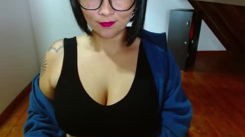 Snapshot of sweet_tammyy chatting on February 5, 12:20 am tammy IG stammy 36 online show from February 5, 12:20 am