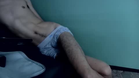 Snapshot of sweet_tippot chatting on December 19, 3:24 am Tippot and Germaine online show from December 19, 3:24 am