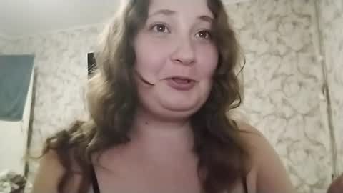Snapshot of sweet_velour chatting on August 4, 2:19 pm sweet_velour online show from August 4, 2:19 pm