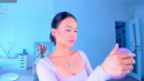 Yasu online show from December 2, 4:51 am