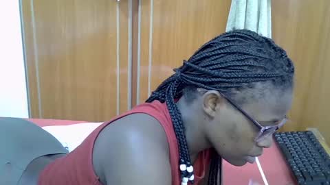 sweet_zarah online show from June 29, 7:58 am