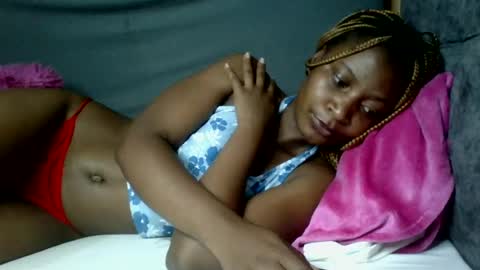 zellate online show from July 22, 4:04 am