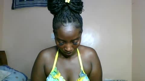Snapshot of sweet_zuri3 chatting on June 23, 11:36 pm zuri online show from June 23, 11:36 pm
