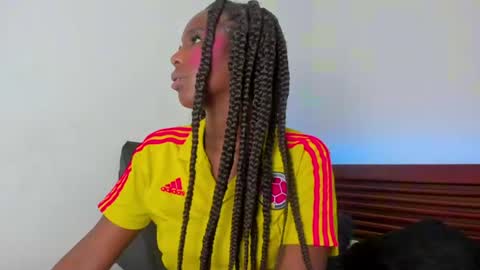 Snapshot of sweetafrican_squirt1 chatting on July 4, 3:02 am sweetafrican_squirt1 online show from July 4, 3:02 am