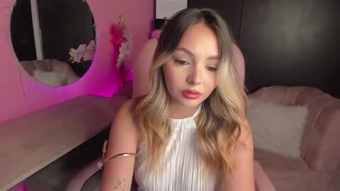 Ale Smith online show from February 16, 2:29 am