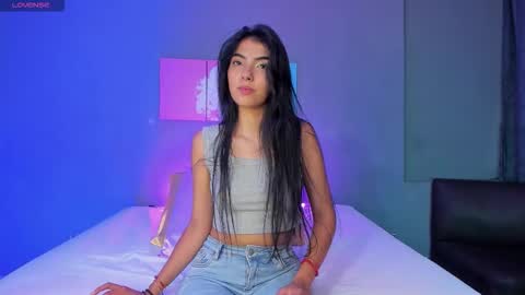 Aliss online show from February 4, 10:15 pm