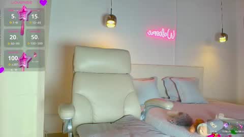 Andrea Cheryl GiLandreagil80 In Instagram online show from February 19, 4:44 pm