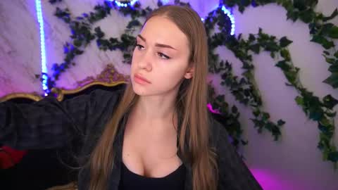 SweetAngellic online show from September 14, 12:37 pm