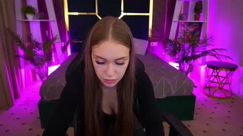SweetAngellic online show from September 25, 1:26 pm