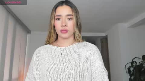 Snapshot of sweetann08 chatting on February 5, 7:31 pm Camila online show from February 5, 7:31 pm