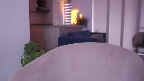 Snapshot of sweetann08 chatting on November 13, 9:25 pm Camila online show from November 13, 9:25 pm