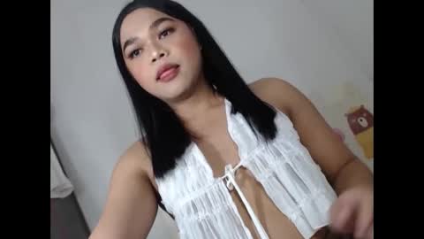 Snapshot of sweetasian_leith20 chatting on September 12, 3:34 pm Leith Madrigal online show from September 12, 3:34 pm