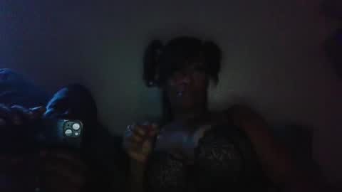 sweetaztee online show from February 24, 8:06 am