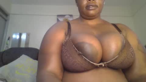 sweetbaby46 online show from January 13, 5:46 am