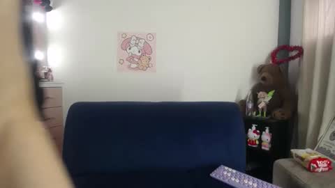 Snapshot of sweetbbbyx chatting on February 28, 8:21 pm Emyi online show from February 28, 8:21 pm