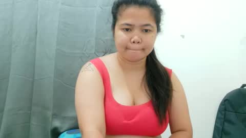 Snapshot of sweetbigtits_maria chatting on April 19, 6:10 pm sweetbigtits_maria online show from April 19, 6:10 pm