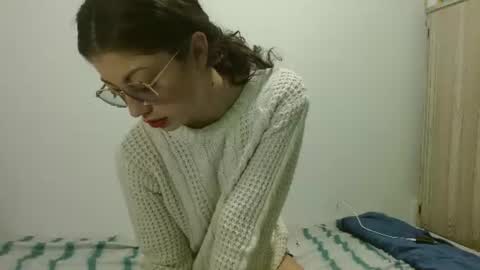 Snapshot of sweetcalm_ chatting on July 10, 4:06 am sweetcalm_ online show from July 10, 4:06 am