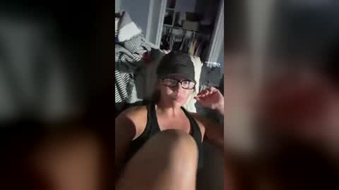 sweetcandy028 online show from August 9, 5:12 am