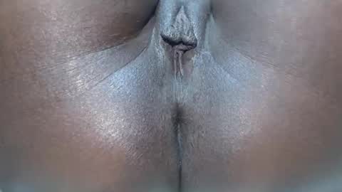 Snapshot of sweetcandy496 chatting on February 19, 3:35 am sweetcandy496 online show from February 19, 3:35 am