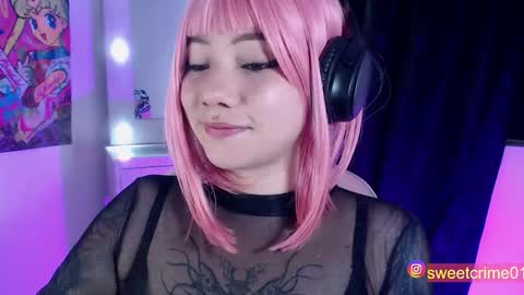       Independent model online show from October 10, 3:49 am