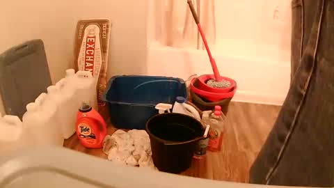 sweetcumfullofaglass online show from September 23, 3:20 am