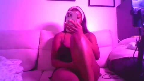 Snapshot of sweetcupycake chatting on January 10, 9:30 pm sweetcupycake online show from January 10, 9:30 pm