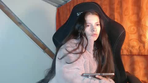 sweetdam12 online show from February 22, 1:11 am