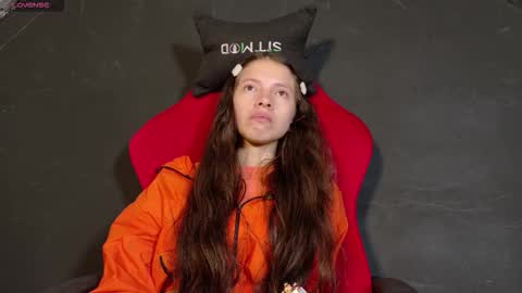 sweetdam12 online show from October 6, 9:23 pm