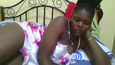 Snapshot of sweetdarkskin chatting on October 20, 10:59 am CLARIS online show from October 20, 10:59 am