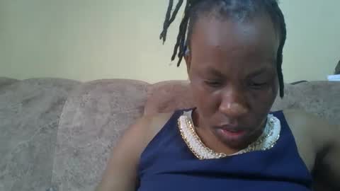 sweetdiva2012 online show from March 24, 7:13 am