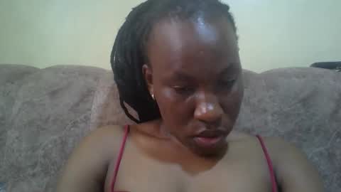 sweetdiva2012 online show from April 24, 11:56 am