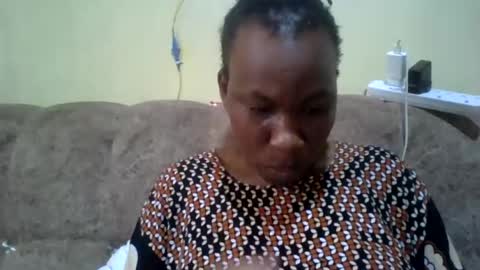 Snapshot of sweetdiva2012 chatting on June 26, 9:14 am sweetdiva2012 online show from June 26, 9:14 am