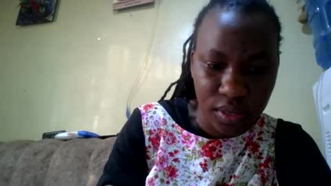 Snapshot of sweetdiva2012 chatting on July 2, 5:02 am sweetdiva2012 online show from July 2, 5:02 am