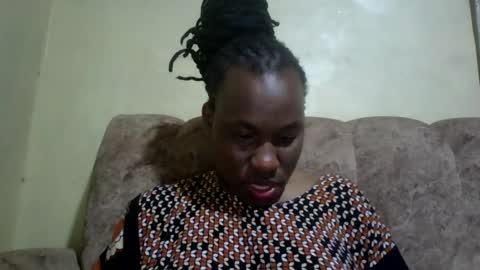 Snapshot of sweetdiva2012 chatting on August 6, 6:32 pm sweetdiva2012 online show from August 6, 6:32 pm