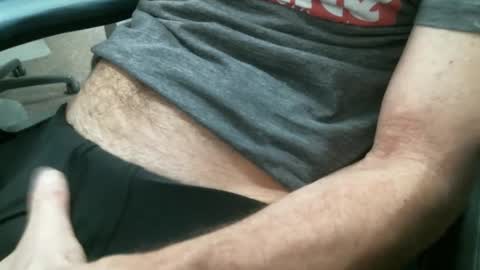 Snapshot of sweetdong chatting on February 11, 2:13 pm Stick around its a grower online show from February 11, 2:13 pm