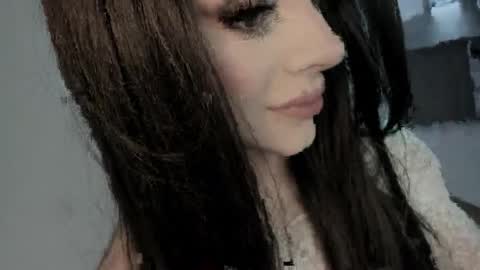 Bella online show from March 19, 10:47 pm