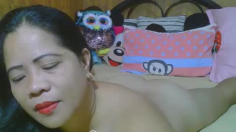 sweeteyes69xx online show from June 22, 11:57 pm