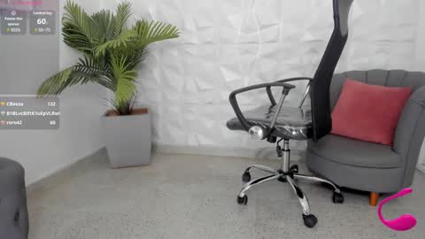 Fabiana online show from December 9, 9:37 pm