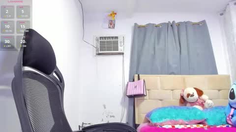 Snapshot of sweetfabianaxl chatting on March 2, 9:43 pm Fabiana online show from March 2, 9:43 pm