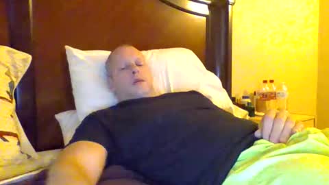 sweetg233 online show from November 16, 5:18 pm