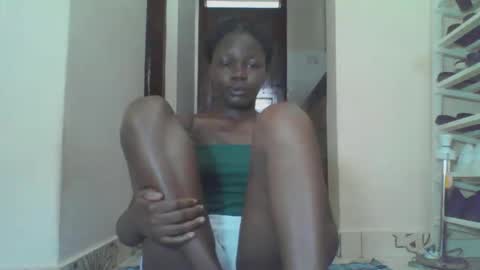 Snapshot of sweetgal2025 chatting on March 25, 6:30 am EUNICE online show from March 25, 6:30 am