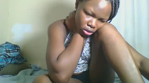 Snapshot of sweetgal2025 chatting on June 8, 2:45 am EUNICE online show from June 8, 2:45 am